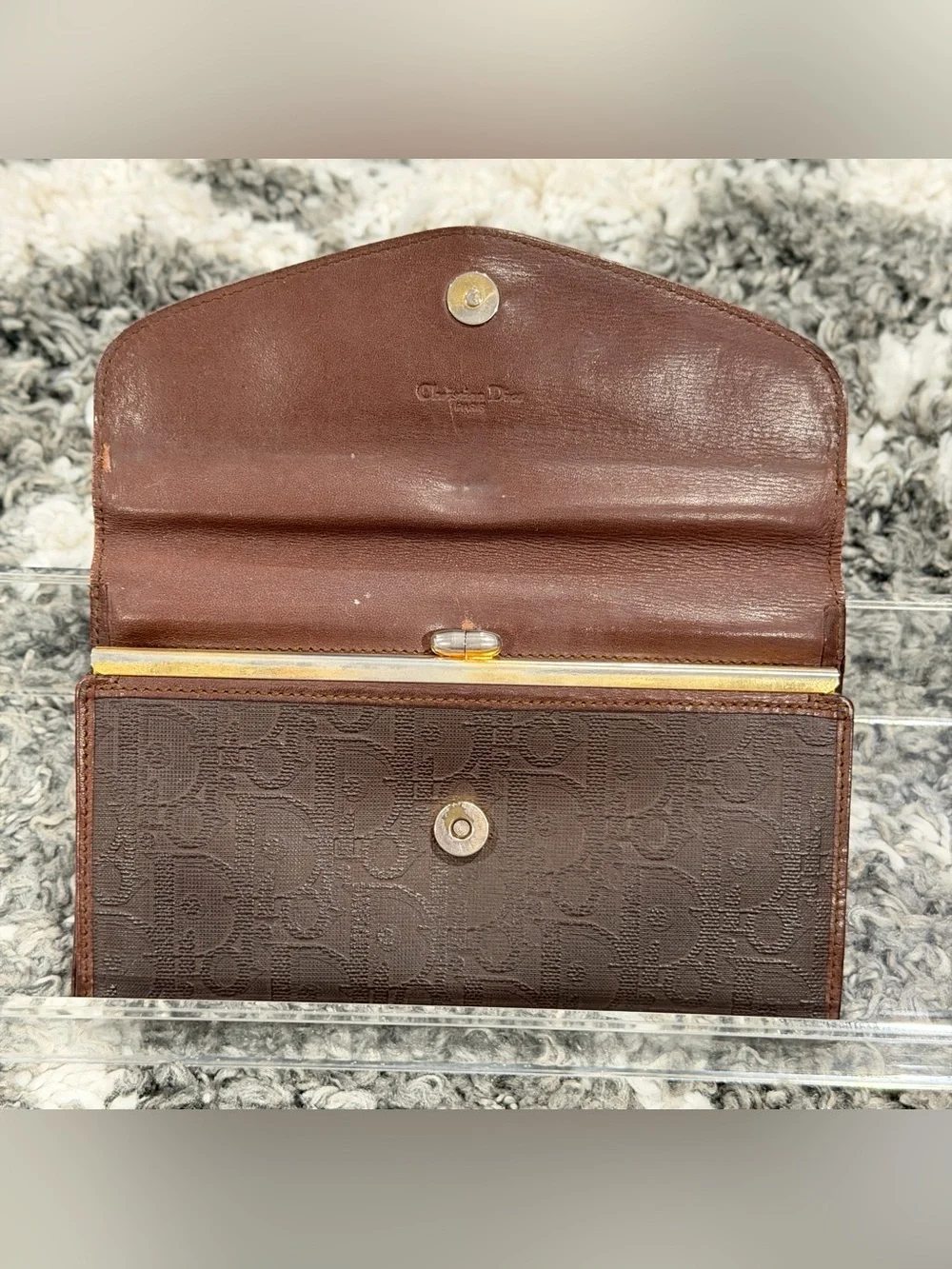EUC Authentic Vintage Christian Dior Kiss lock Long Wallet Leather